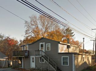 645 Monponsett St, Halifax, MA 02338