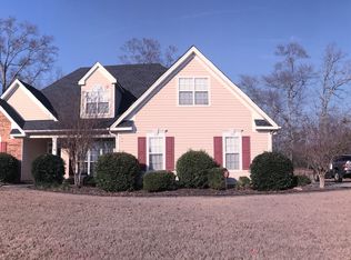 210 Vinestone Ct, Fayetteville, GA 30215