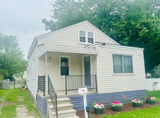 11052 Packard Ave, Warren, MI 48089