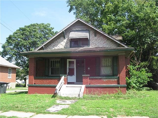 1st image of 818 Jefferson Ave