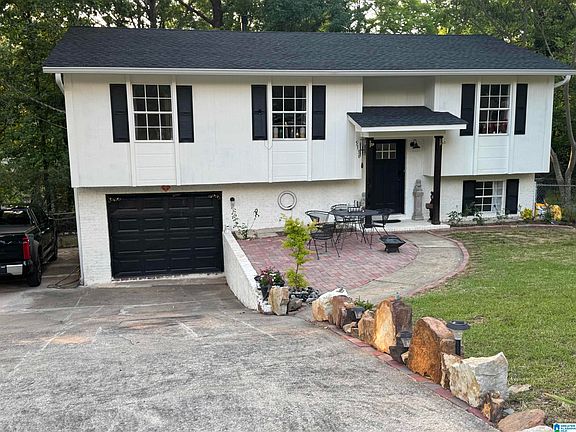2nd image of 5136 Goldmar Dr