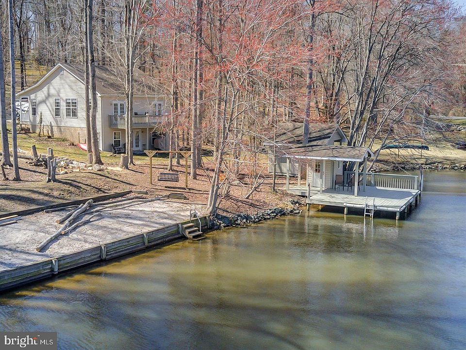 1st image of 1645 N Lakeshore Dr