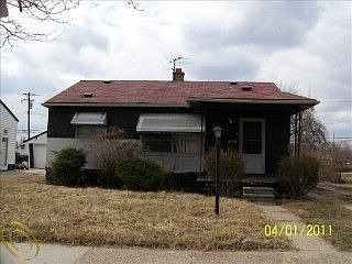 1st image of 4770 Matthew St