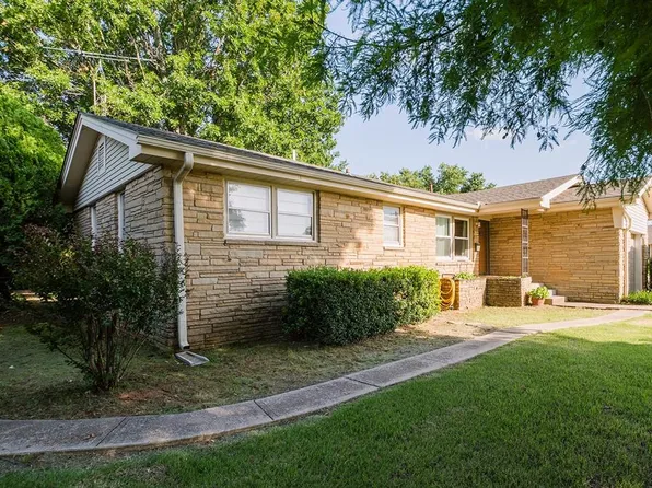 1748 S Walnut St, Pauls Valley, OK 73075
