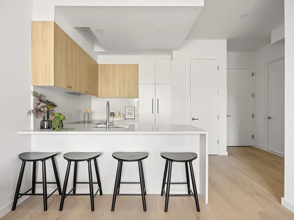 48 Stanhope St #3R, Brooklyn, NY 11221