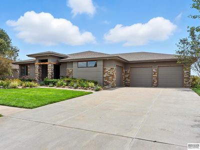 26827 Taylor St, Valley, NE, 68064