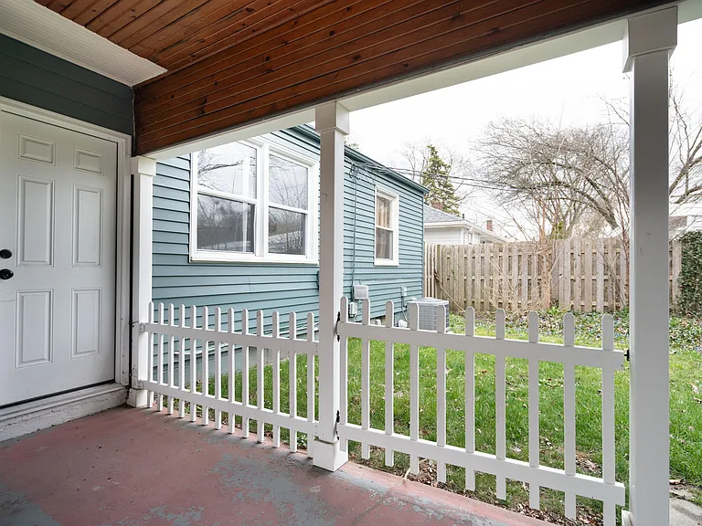 4727 Olivia Ave — Photo 35