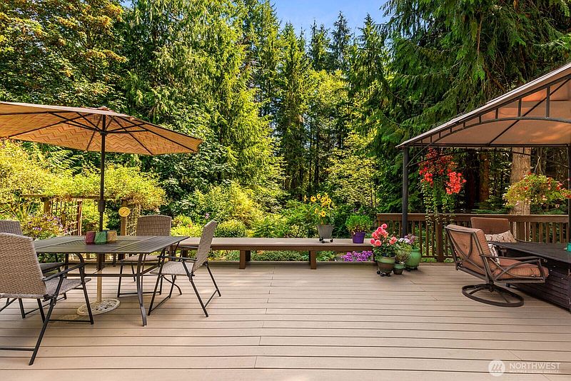 5th image of 2717 Newberg Road