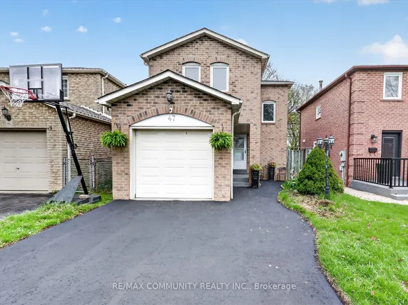 47 Radford Dr, Ajax, ON L1T 2G5
