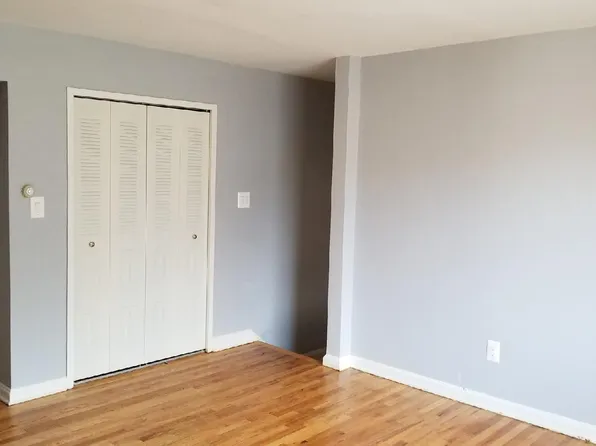2 Br/1 Ba For Only $995.00, 4742 S Capitol Ter SW Unit B, Washington, DC 20032