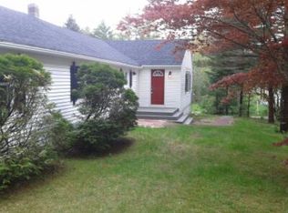 2425 Wakefield Rd, Sanbornville, NH 03872