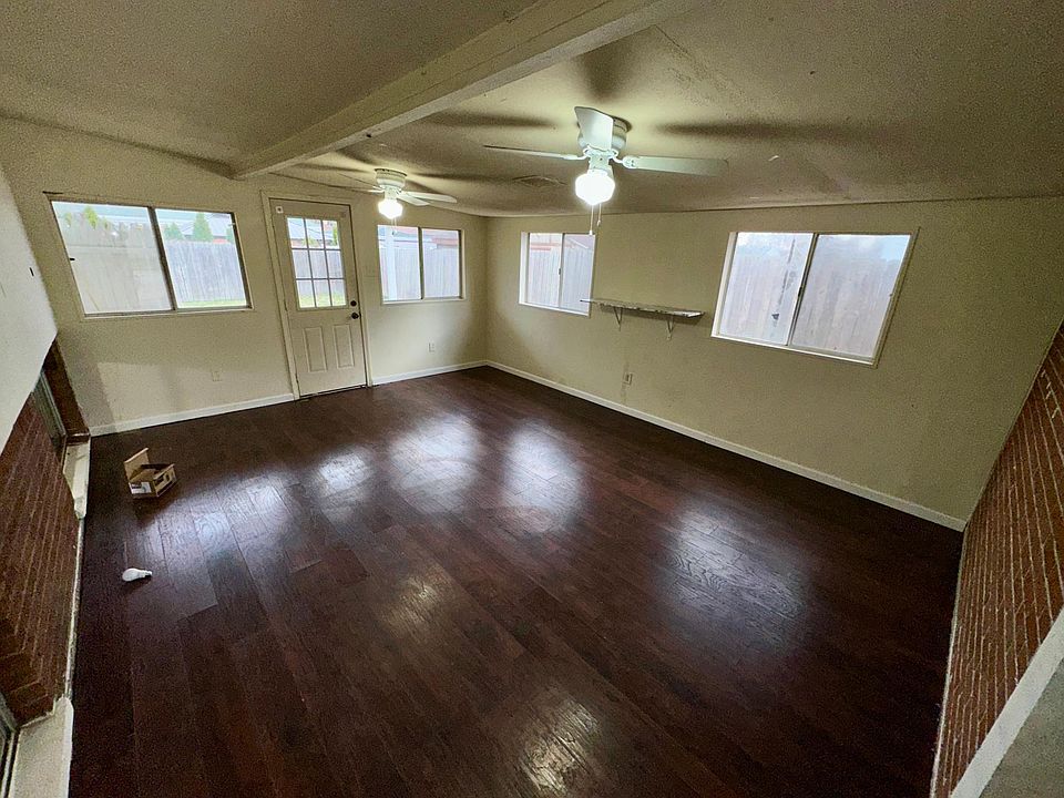 32854 Exeter Dr, Warren, MI 48092 Zillow