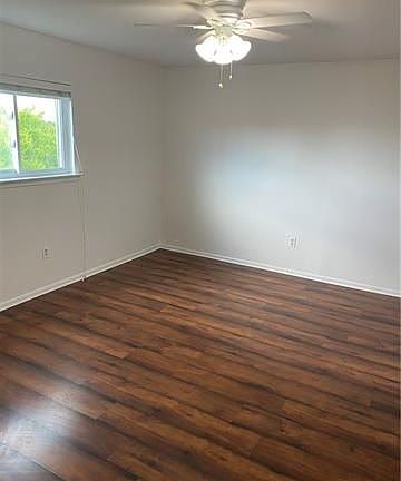 4th image of 500 Lake Marina Ave APT 406