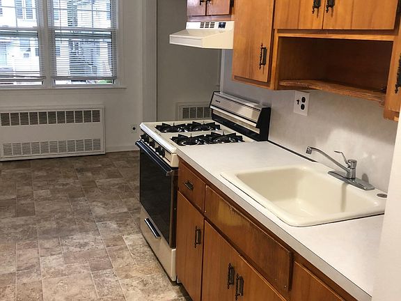 3rd image of 121-31 6th Ave #2-A