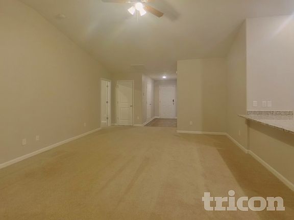 3rd image of 320 Waterstone Dr