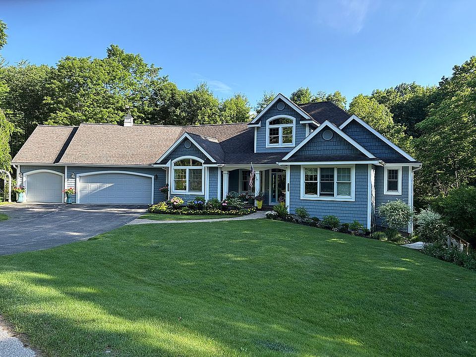 1st image of 3742 Woodside Dr