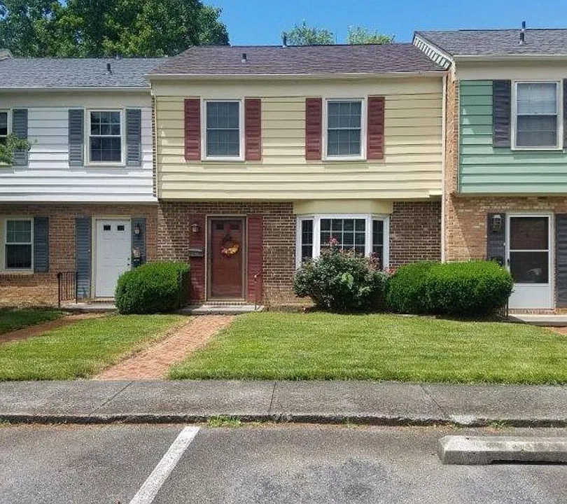 2706 Newton Ct
