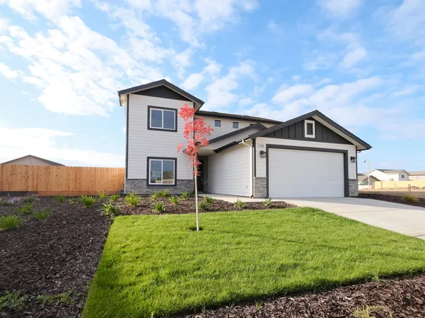 409 W Tejon Ave Terrace, Woodlake, CA 93286