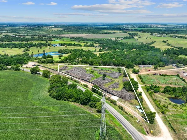 4500 Fm 2720, Maxwell, TX 78656