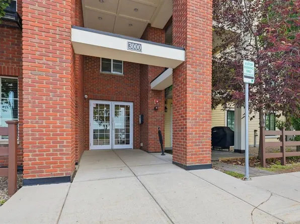 755 W Copperpond Blvd SE #3315, Calgary, AB T2Z 4R2