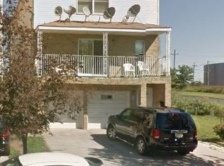 101 Oak St, Bayonne, NJ 07002