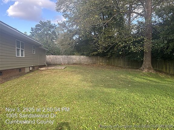 4th image of 1005 Sandalwood Dr