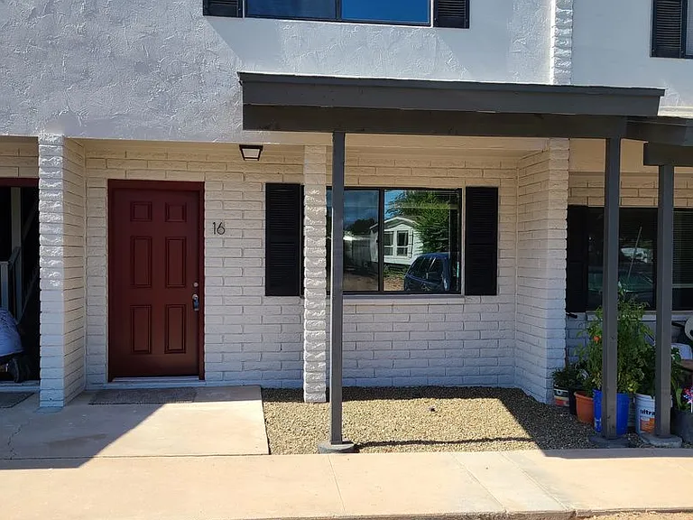 Cottonwood Townhomes Village — Photo 1