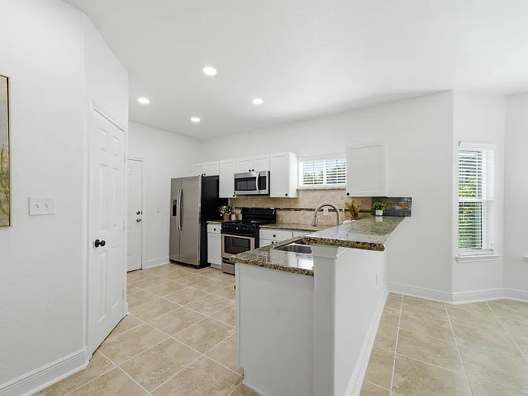 5508 Elysian St — Photo 10