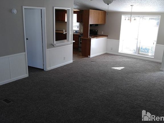 2nd image of 5101 Estate Dr