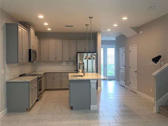 4th image of 6729 Citrus Creek Ln