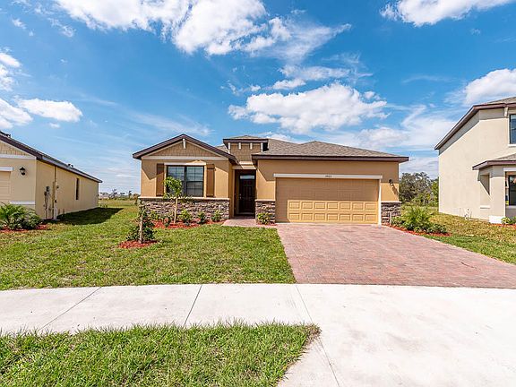 4th image of 1863 Farmhouse Road SE