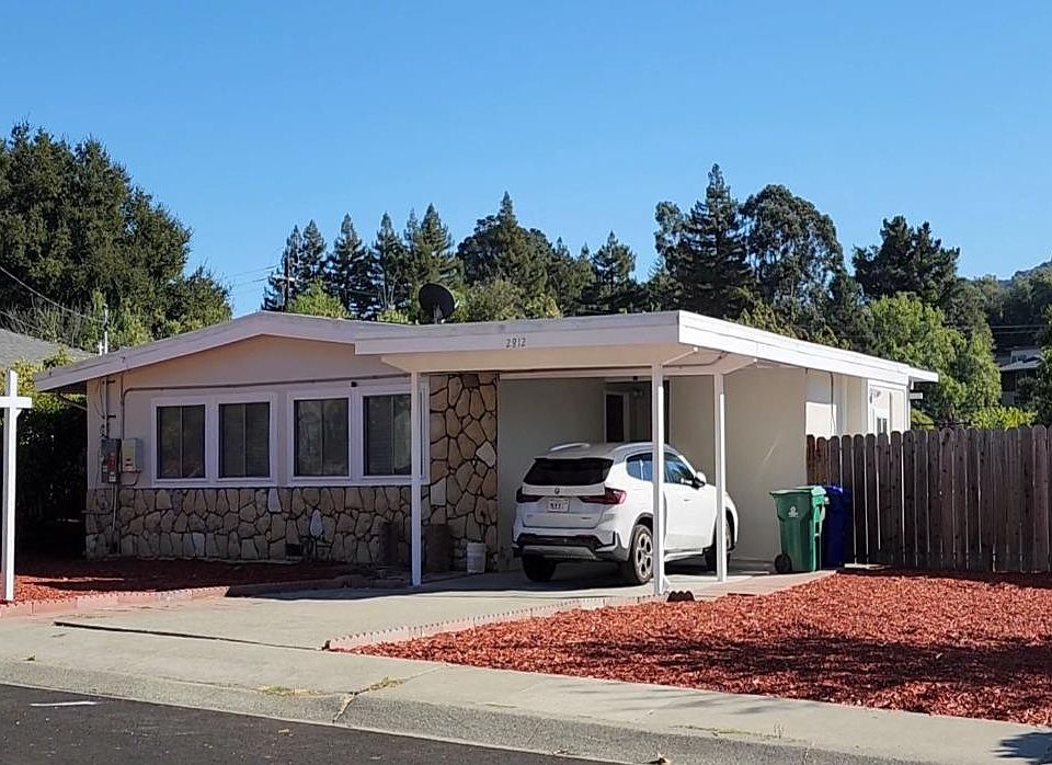 1st image of 2812 Sheldon Dr