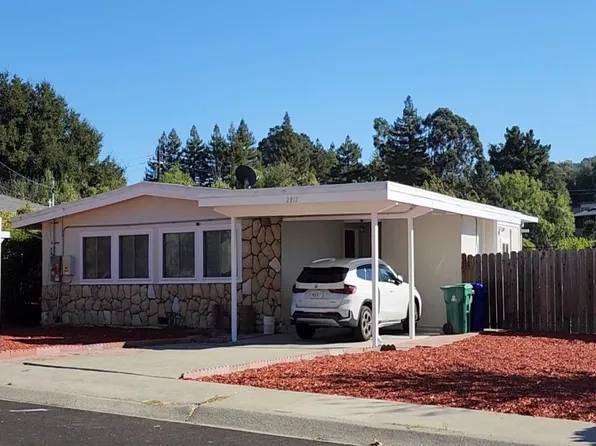 2812 Sheldon Dr, Richmond, CA 94803