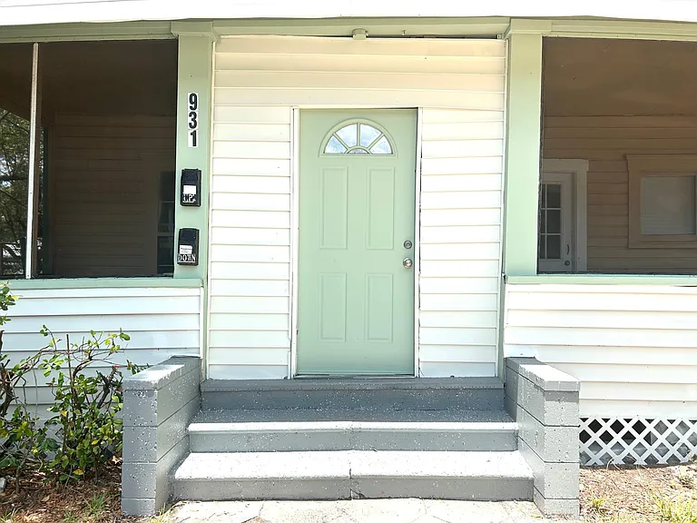 931 Newton Ave S #2 — Photo 22