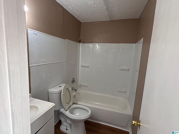5th image of 7749 5th Ave S