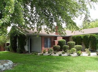 883 Pebble Way, Manteca, CA 95336
