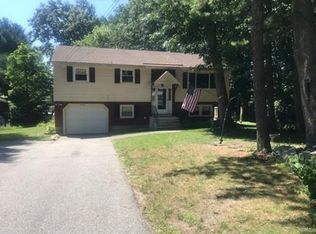 13 Oak St, Billerica, MA 01821