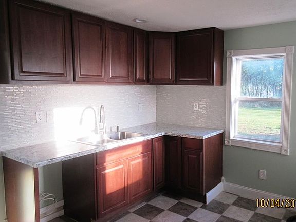 5th image of 602 S Pearl St
