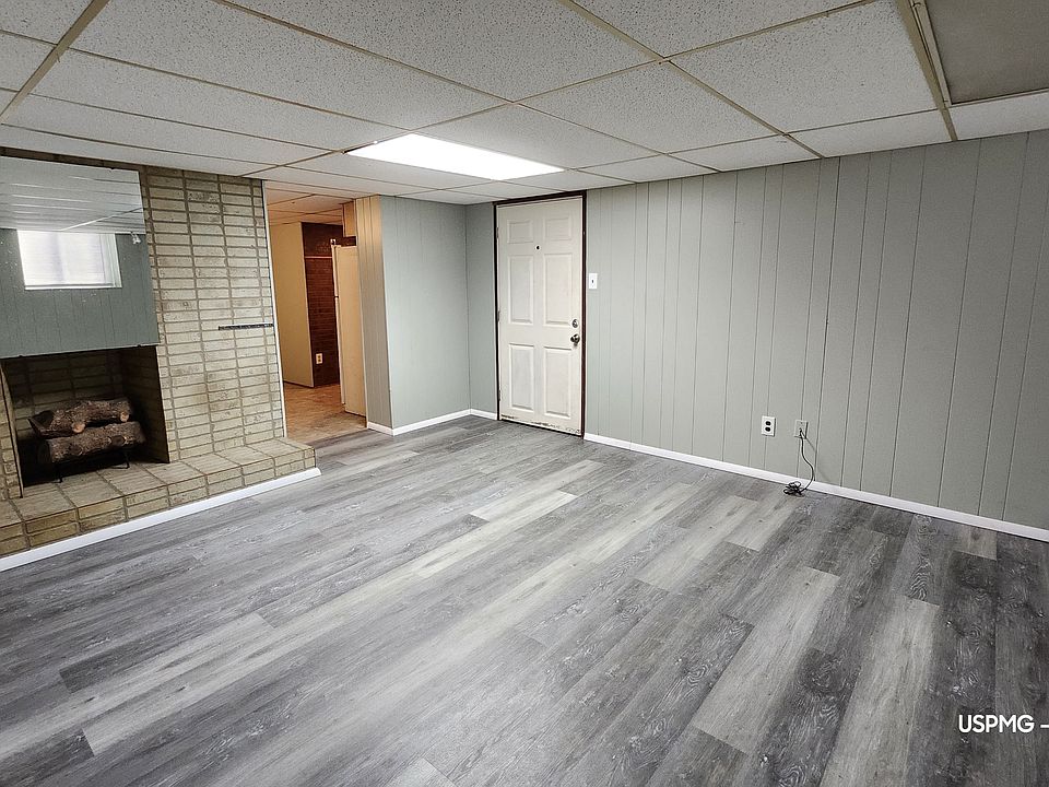 1st image of 3724 Lovell Ave #11300815