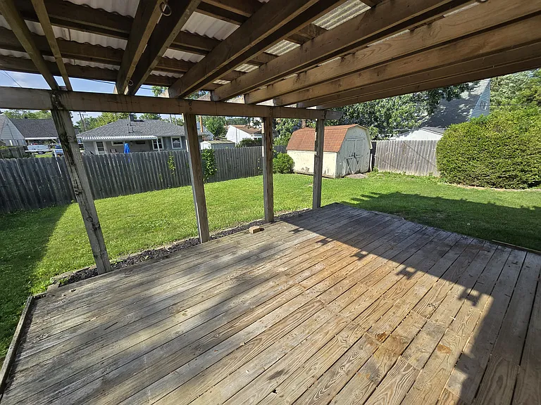 2952 Louise Ave — Photo 19