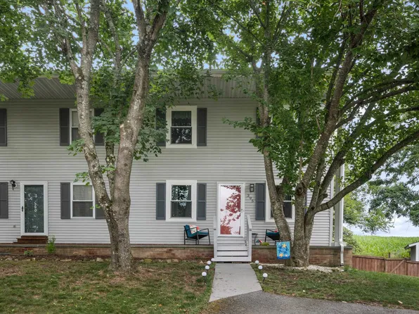 395 Warren St, Christiansburg, VA 24073