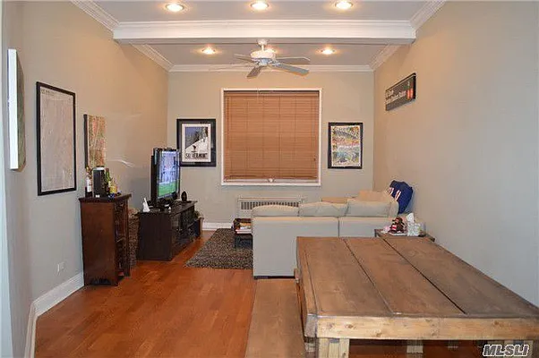 Sold by Prime Realty | media 2