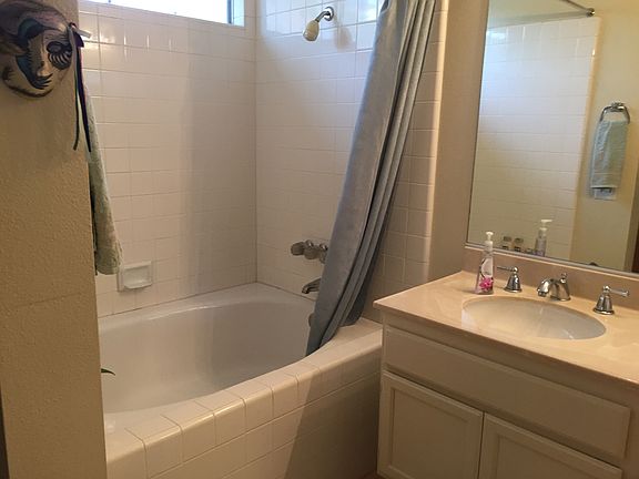 5th image of 24034 Tobaro Ct