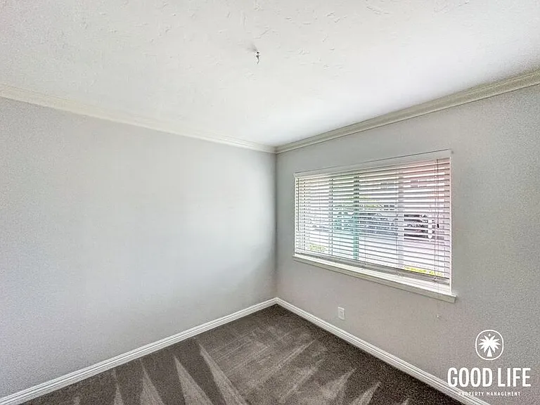 21714 Lake Vista Dr — Photo 10