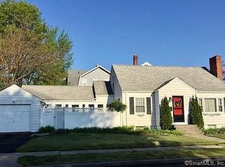 35 Ahern St, West Hartford, CT 06110