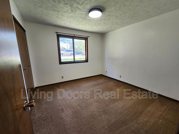 4th image of 1215 A St APT 19