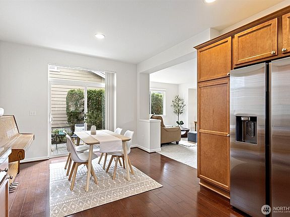 5th image of 21813 38th Drive SE #5