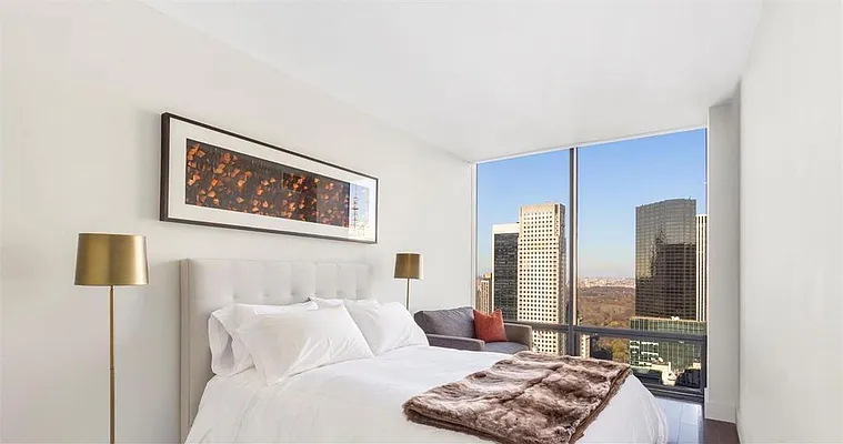 Rented by Engel & Völkers New York City | media 38