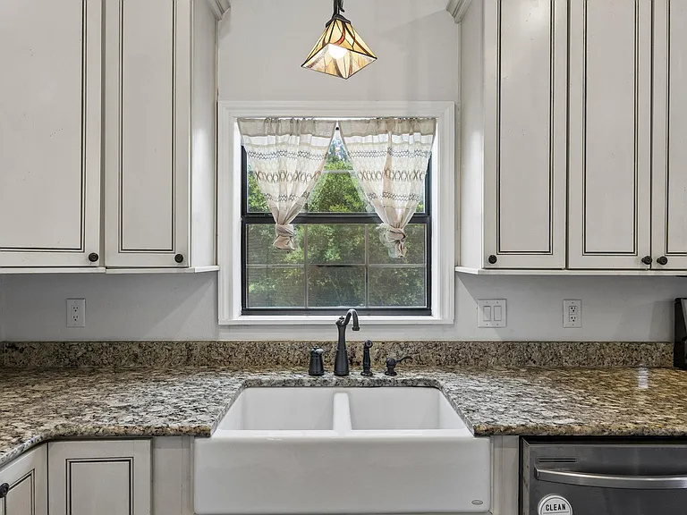364 Ponderosa Loop — Photo 9