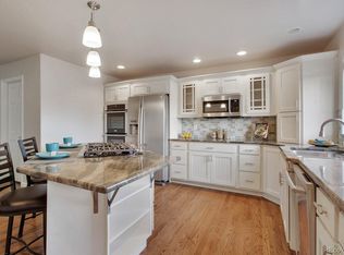 2426 Garland St, Lakewood, CO 80215